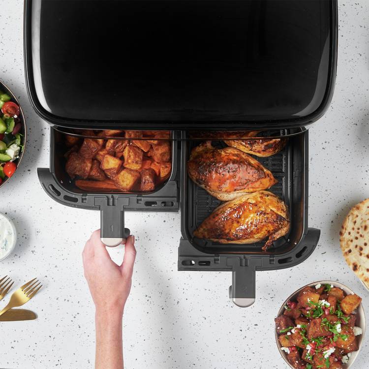 Russell Hobbs Satisfry Dual air fryer 9L, imported from the UK