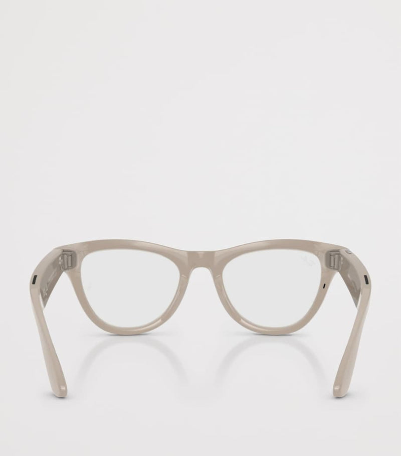 Ray-Ban x Meta smart sunglasses Skyler model - British product