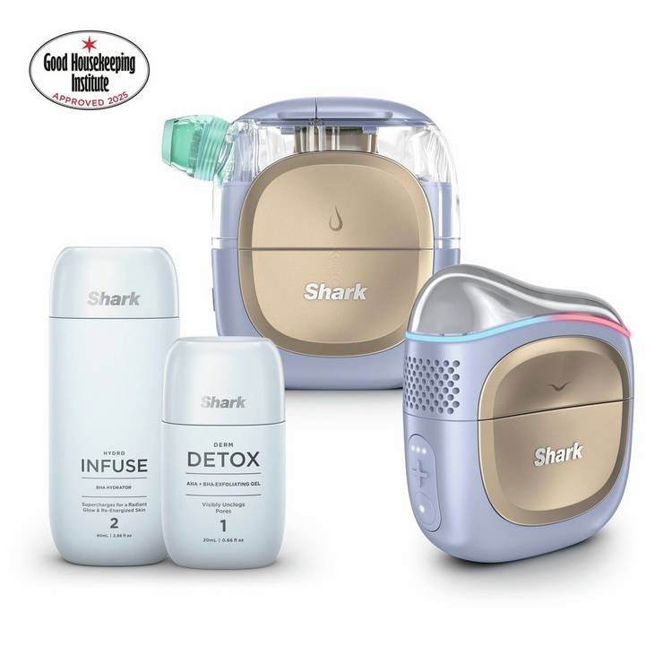 Shark FacialPro Glow home facial and depuffing tool (British brand)