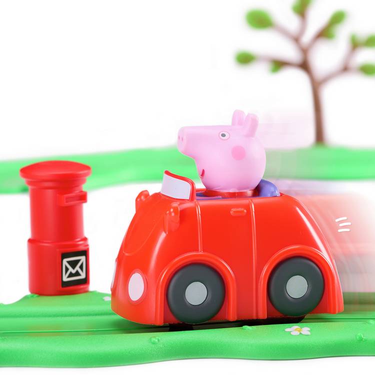 Peppa Pig Whizz Around car playset (British brand)
