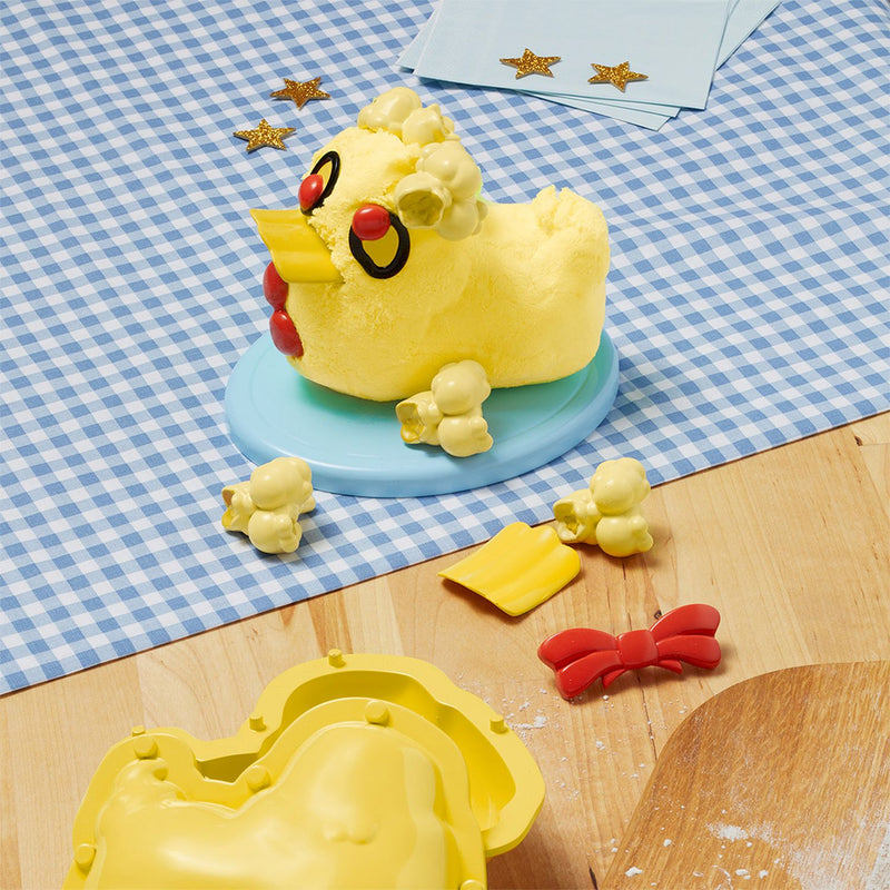 Creative Chefs Bluey Duck Cake Kit role play set (British brand)