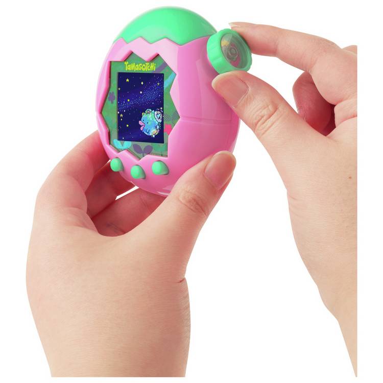 Tamagotchi Paradise Pink Land virtual pet toy (British brand)