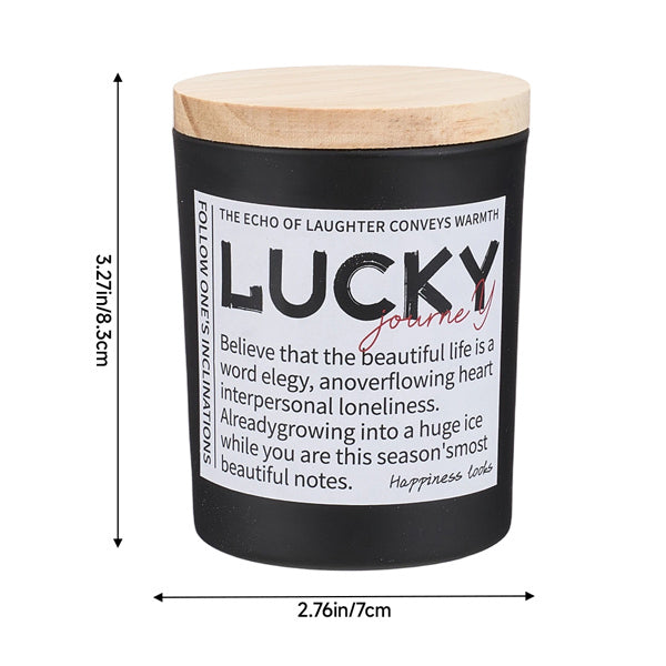 Livingandhome scented candle Oud Rose 400g (British brand)