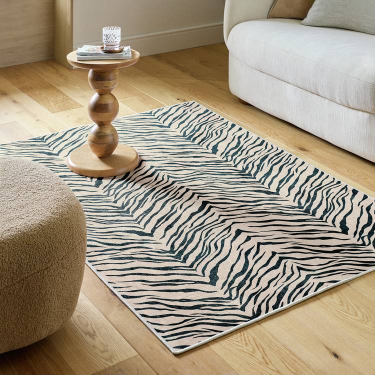 Argos Home zebra black flatweave rug 160x230cm (British brand)