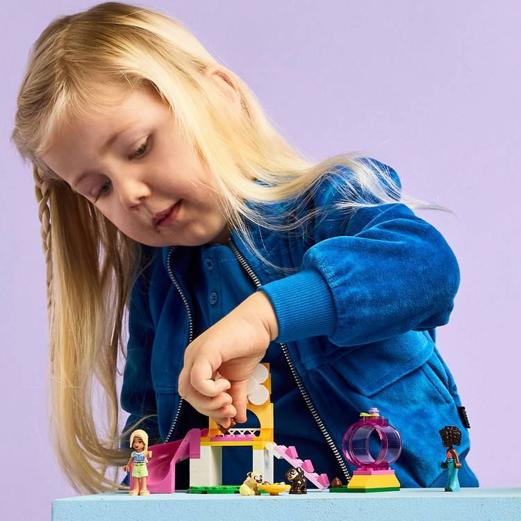 LEGO Friends Puppy Playground toy with 66 pieces, UK version
