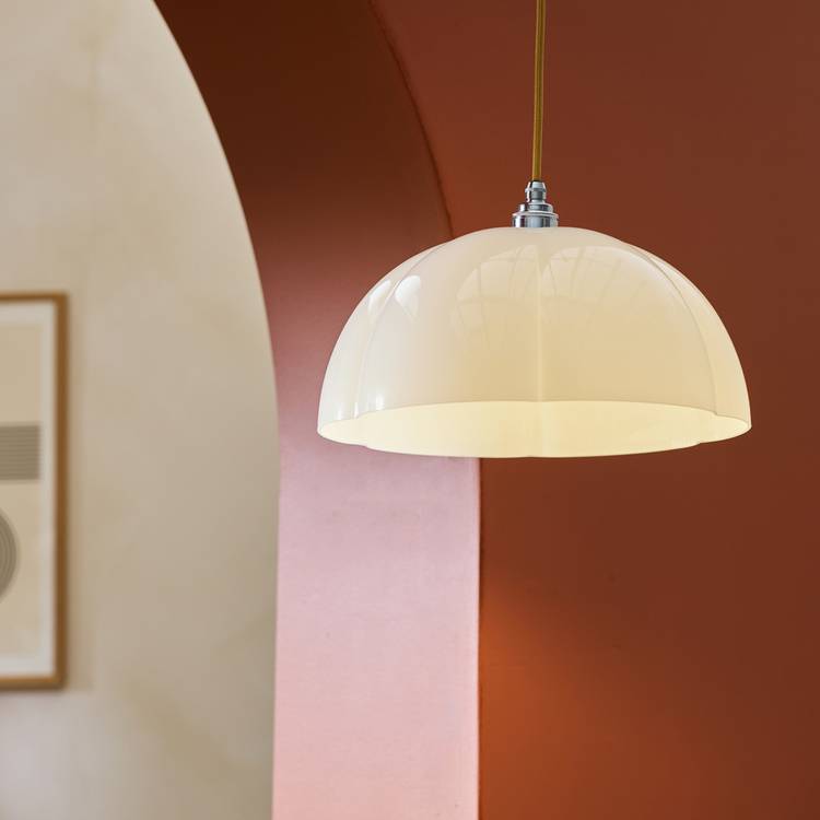 Habitat white scalloped glass lampshade 35cm - British product