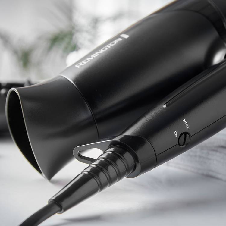 Remington travel hair dryer with diffuser - British product