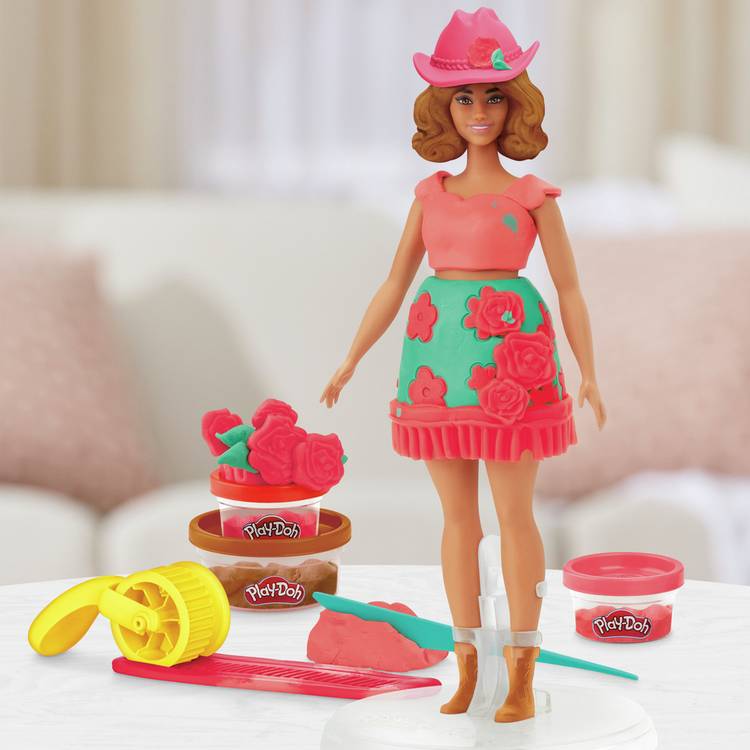 Play-Doh Barbie craft set Florals and Fringe with 3 tubs, imported from the UK