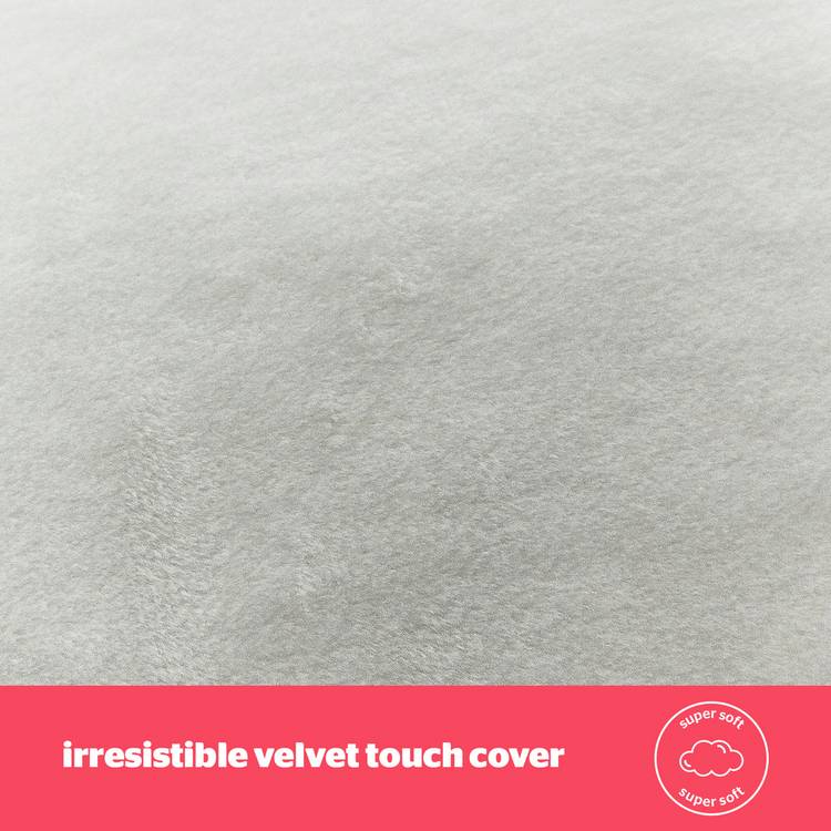 Silentnight Squishy Medium Soft pillow 74x48cm (British brand)