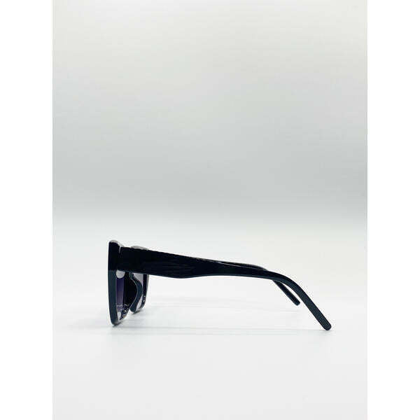 SVNX cat eye sunglasses black frame, imported from the UK