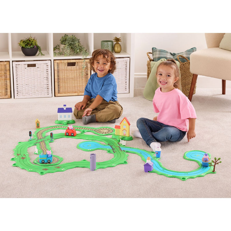 Peppa Pig Whizz Around track set with vehicles (British brand)