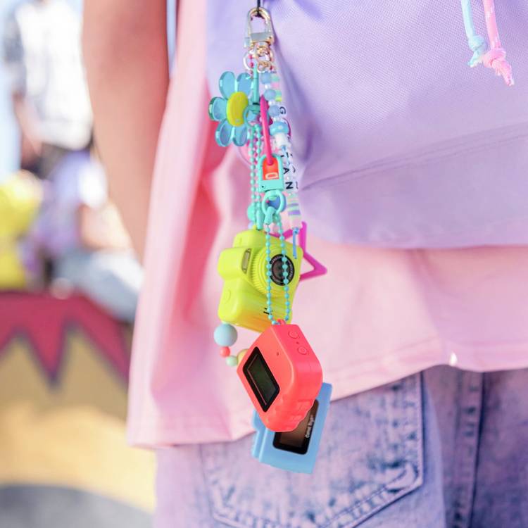 Photo Creator Mini Cam digital camera keychain toy with colour screen (British brand)