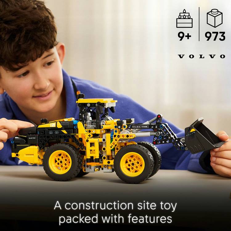 LEGO Technic Volvo L120 wheel loader 973 pieces - British product