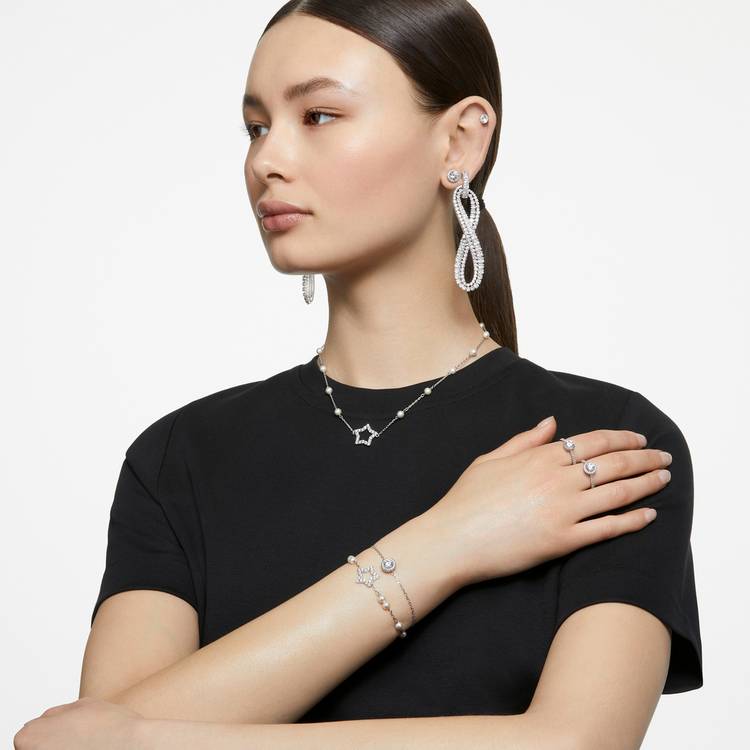 Swarovski Una Angelic crystal stud earrings 9mm (British brand)