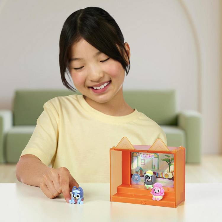 Bluey Fuzzies Baby Race Figure episode pack 4cm toy - British product