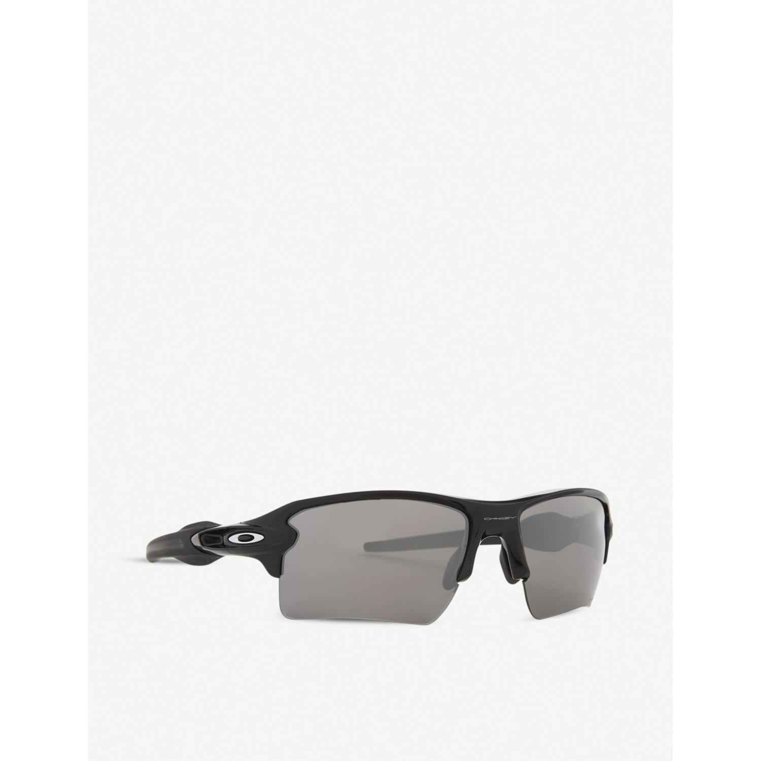 Oakley Flak 2.0 XL sunglasses with Prizm mirrored lenses (British brand)