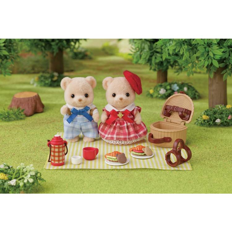 Sylvanian Families Biscuit Bear boy and girl playset 11cm, UK version