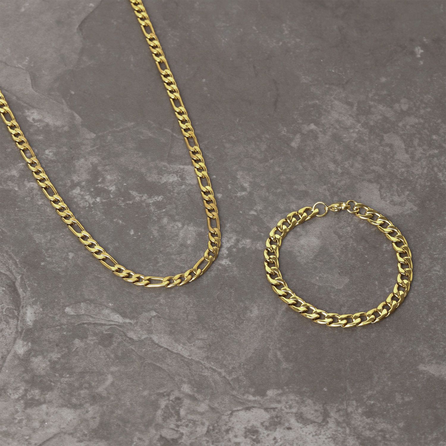 Uncommon Souls men's gold tone curb chain bracelet, UK version