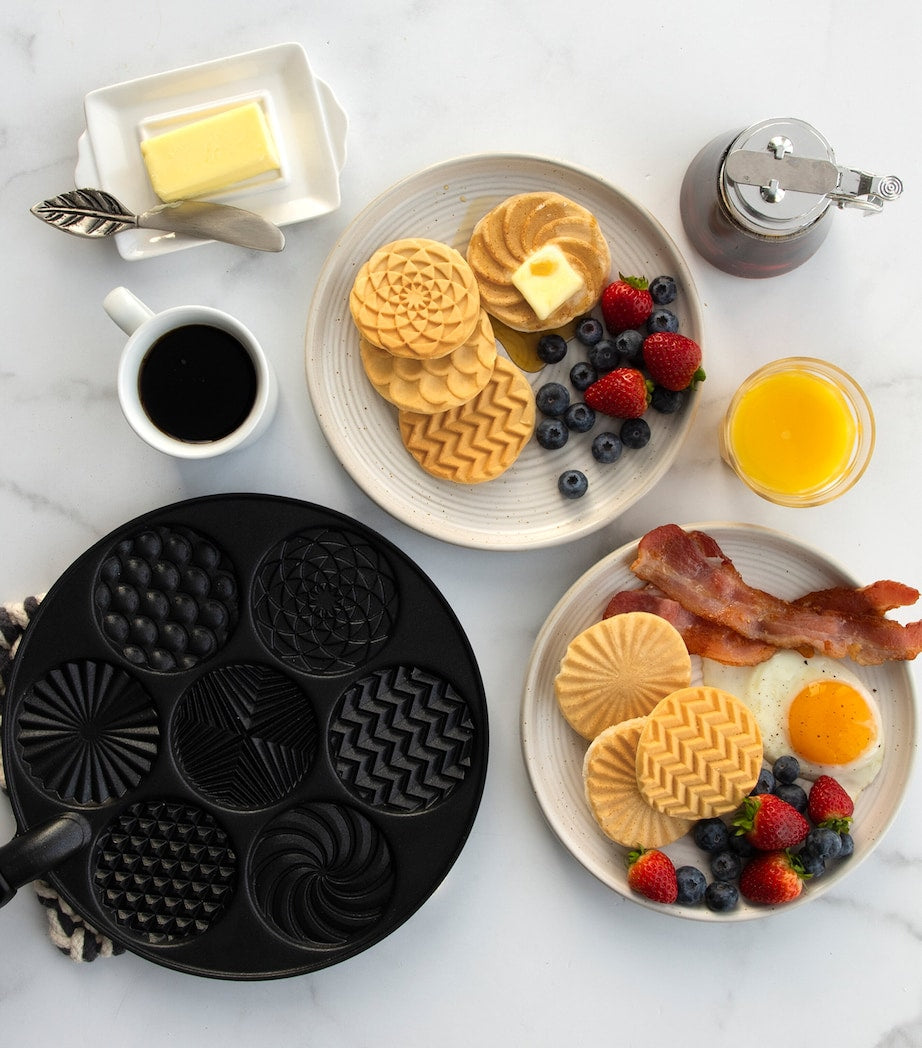 Nordic Ware Patterns Pancake Pan (27cm)
