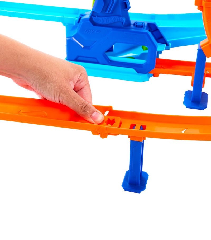 Hot Wheels Stunt Tracks Rapid Launch Cyclone Set, UK version