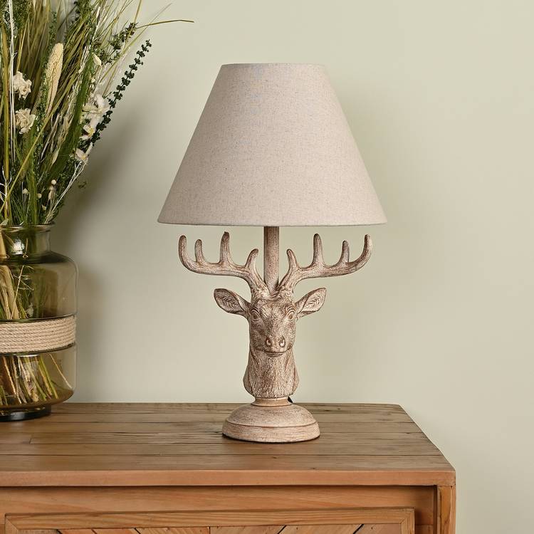 Hestia Stags Head Table Lamp beige ceramic 18 inch, UK version
