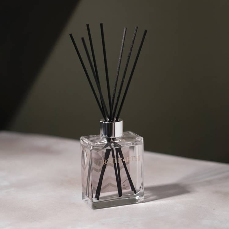 Fired Earth reed diffuser 180ml Darjeeling & Damask Rose, UK version