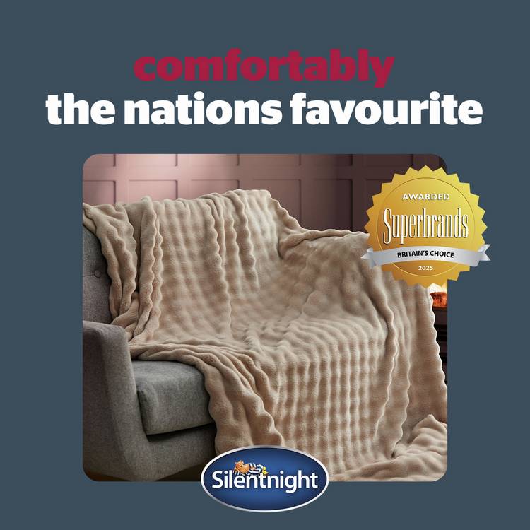 Silentnight Snugsie bubble fleece giant blanket in natural finish, UK version
