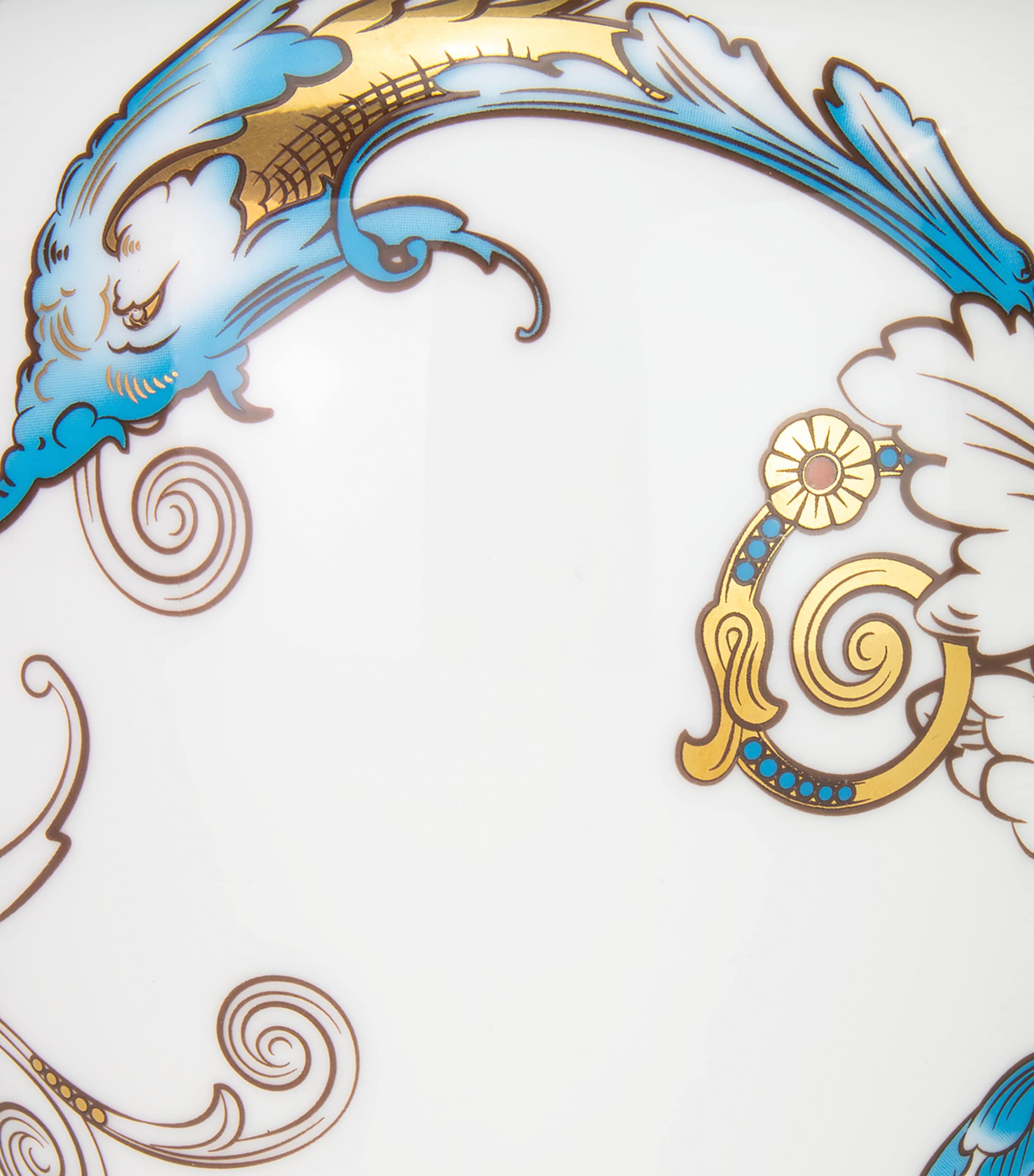 Wedgwood Florentine Turquoise lidded vase 15cm (British brand)