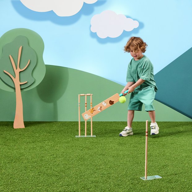 Chad Valley wooden kids cricket set with bat ball and stumps (British brand)