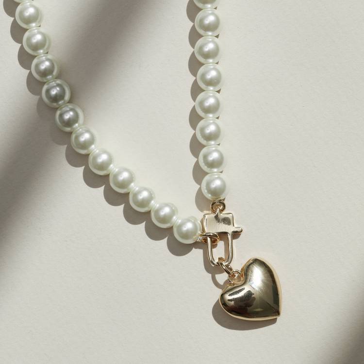Lipsy gold pearl heart pendant necklace 40.6cm chain (British brand)