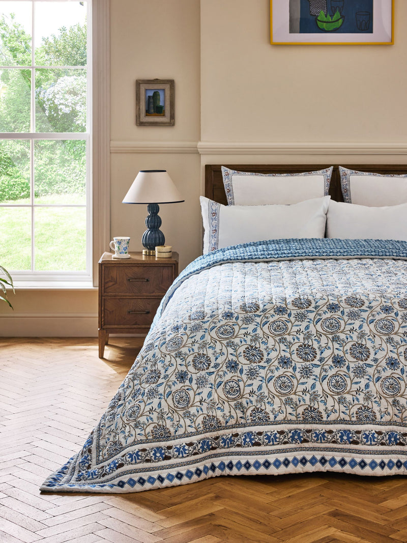 Nina Campbell blue Indienne quilted bedspread (British brand)