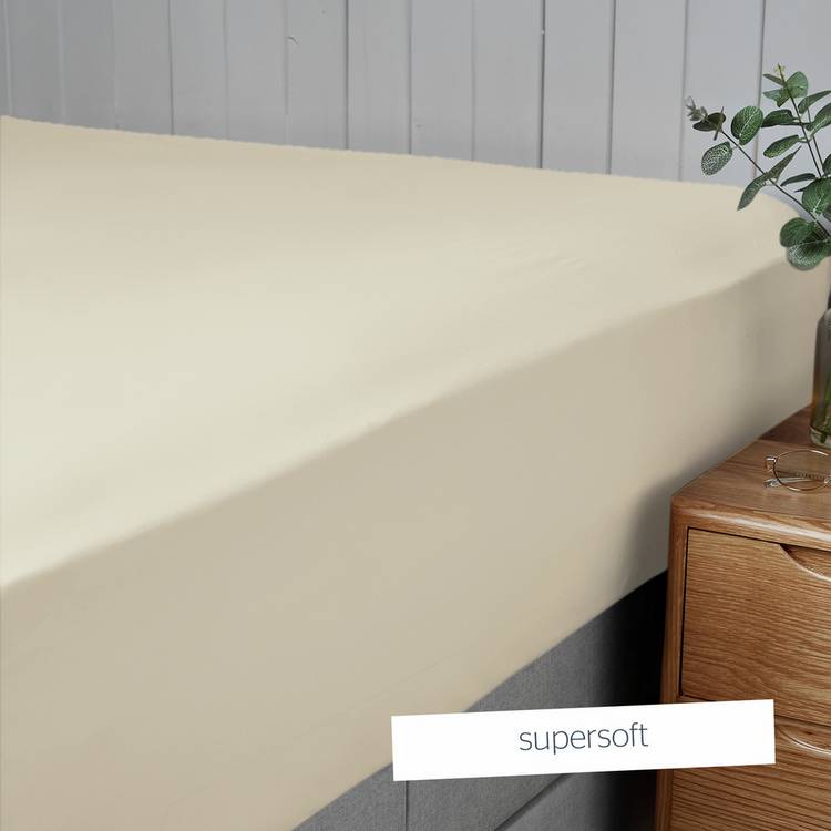 Silentnight cream fitted sheet for single bed (British brand)