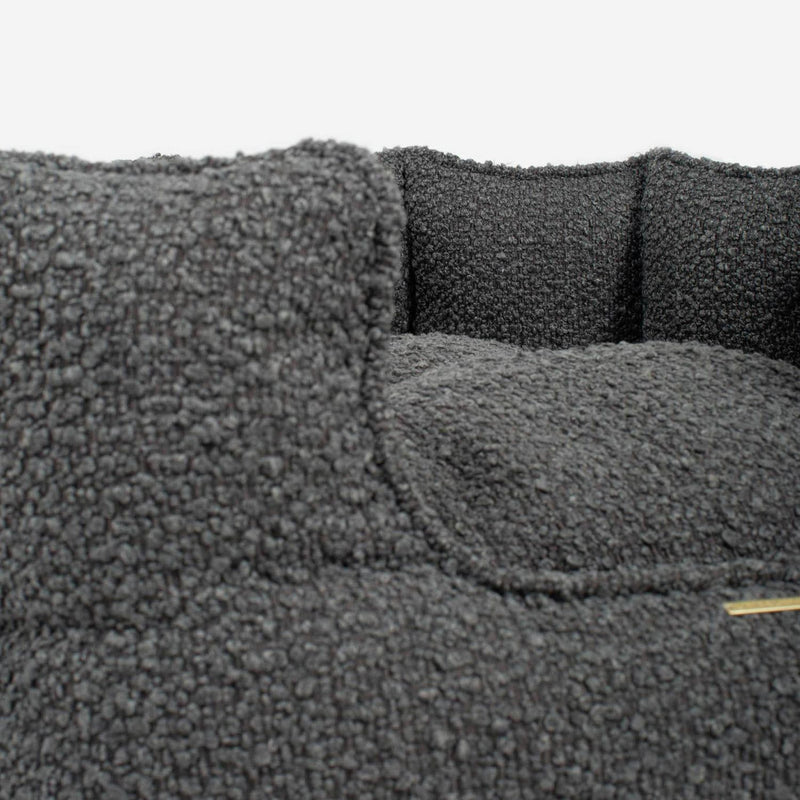 Lords & Labradors high wall dog bed granite boucle medium - British product