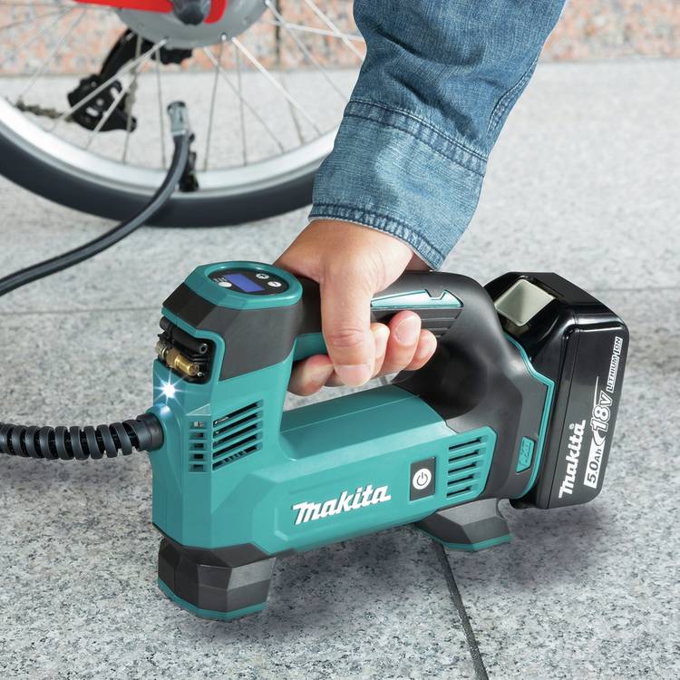 Makita LXT cordless inflator 18V, imported from the UK