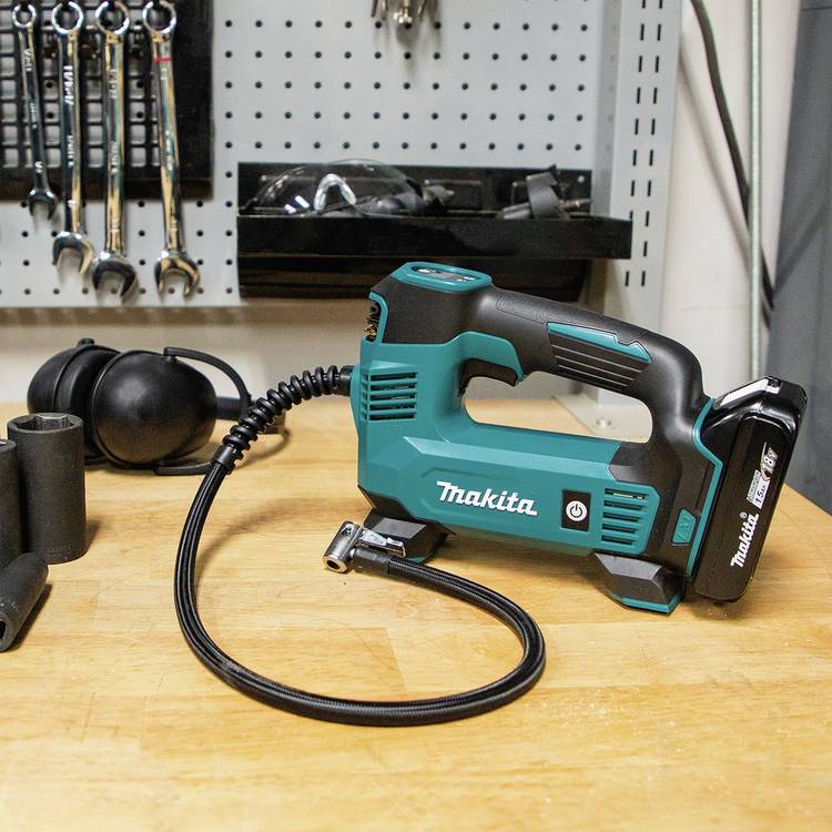 Makita LXT cordless inflator 18V, imported from the UK
