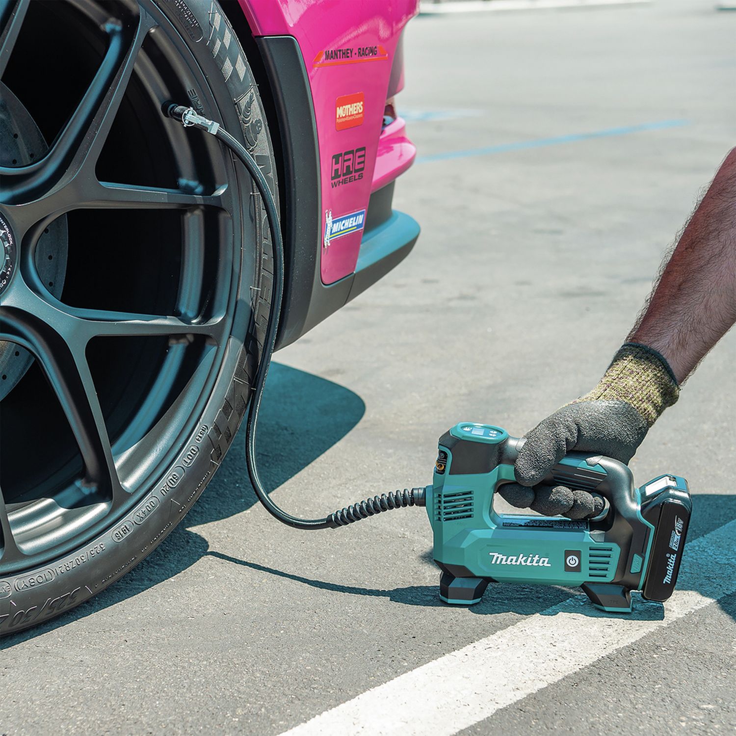 Makita LXT cordless inflator 18V, imported from the UK