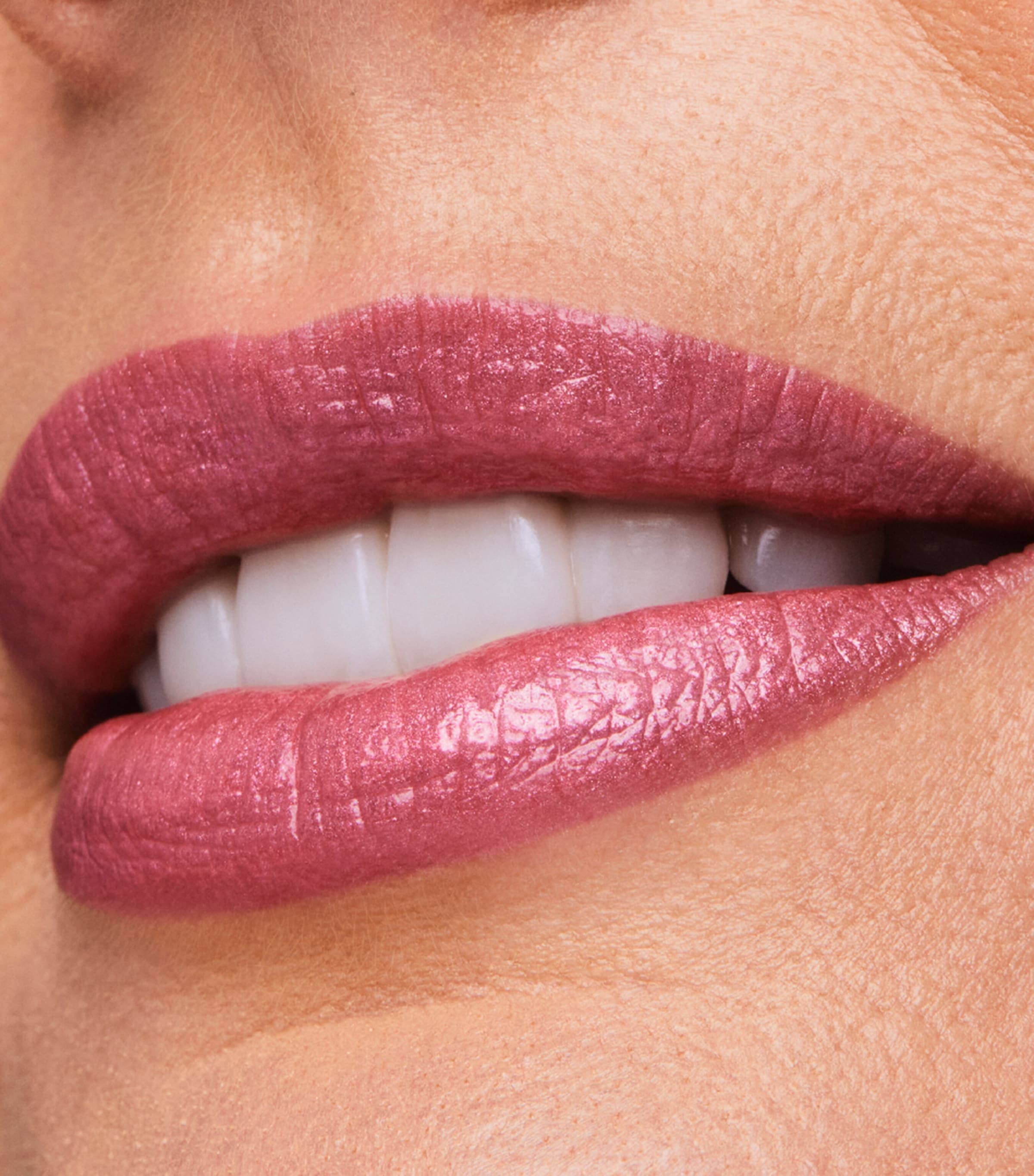 Estée Lauder Hi-Lustre Lipstick 3.5g - British product