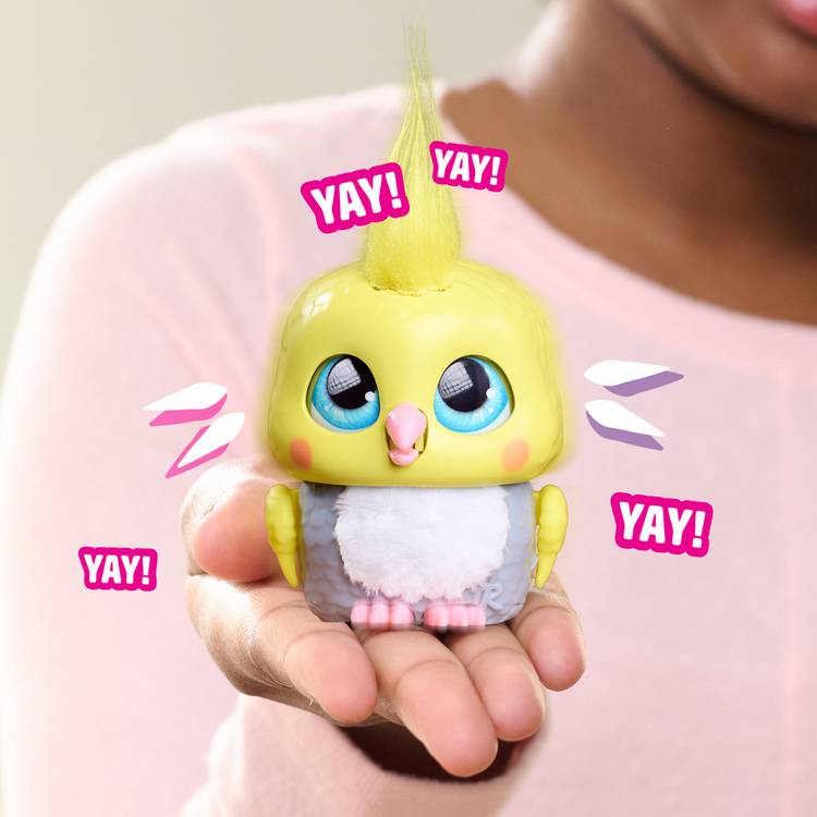 furReal Handfuls Chirps Cockatoo interactive soft toy - British product