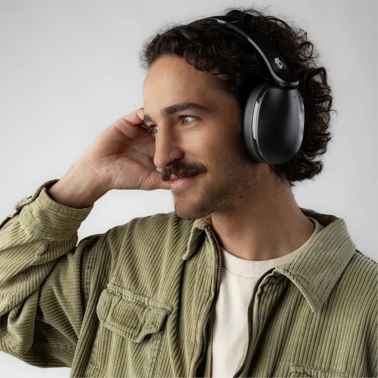 Skullcandy Hesh 360 over-ear wireless headphones - British product