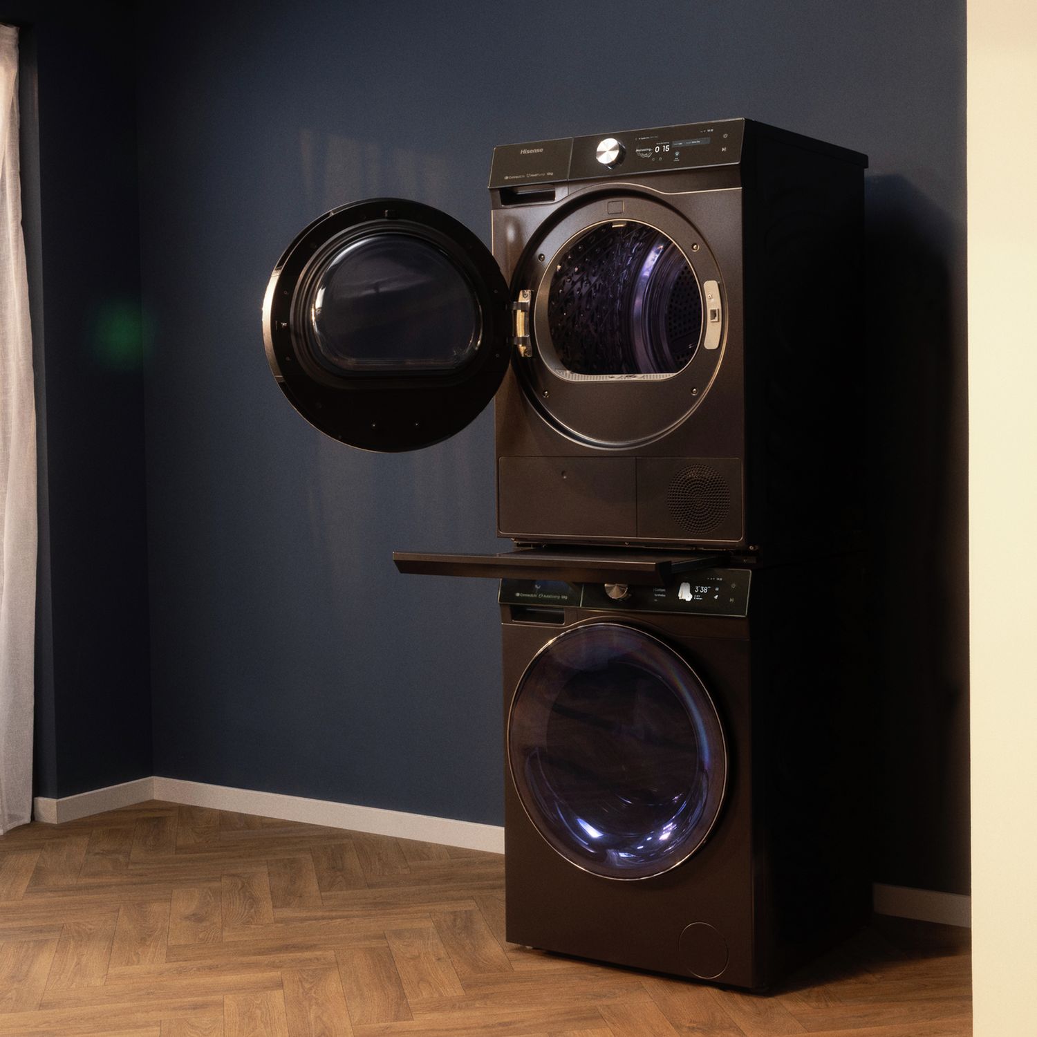 Hisense black laundry stacking kit - British product