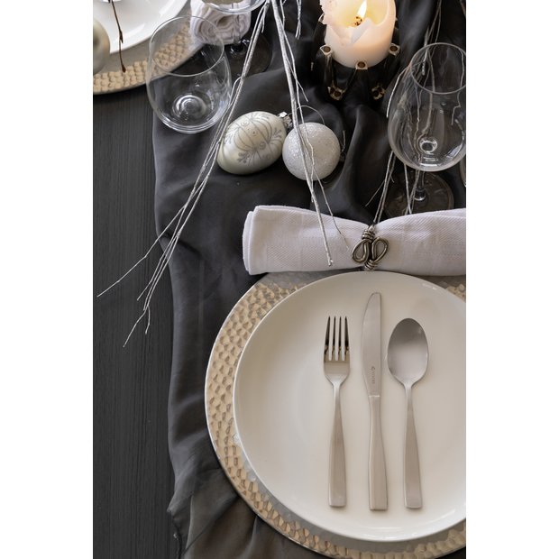 Viners 16 piece cutlery set, UK version