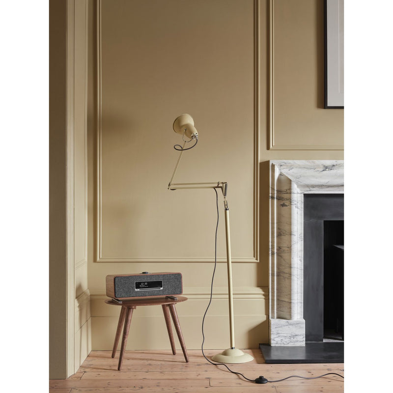 Ruark Audio R3S music system Rich Walnut (British brand)