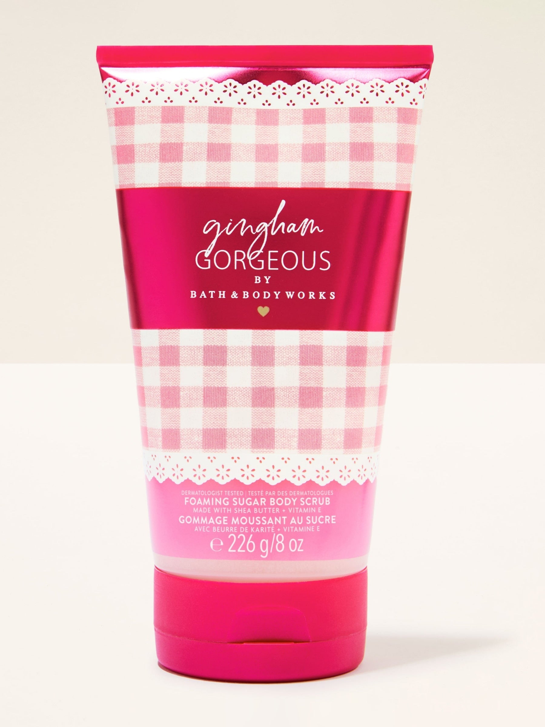 Exfoliating Body Scrub with Shea Butter and Vitamin E 226ml