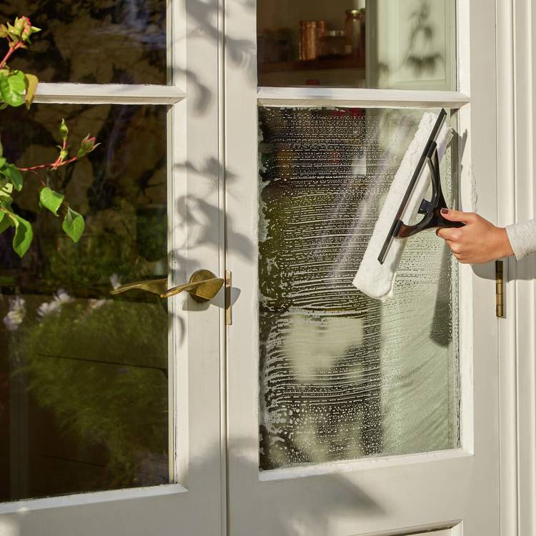 Argos Home 2 in 1 Window Cleaner for streak-free windows, imported from the UK