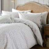 Wylder reversible white bedding set double, imported from the UK