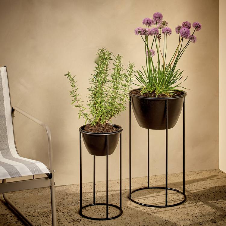 Argos Home large black metal planter 60cm (British brand)