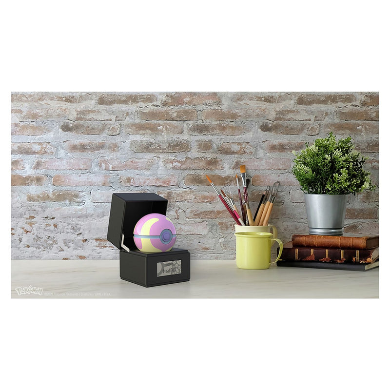 The Wand Company Heal Ball replica die-cast display case (British brand)