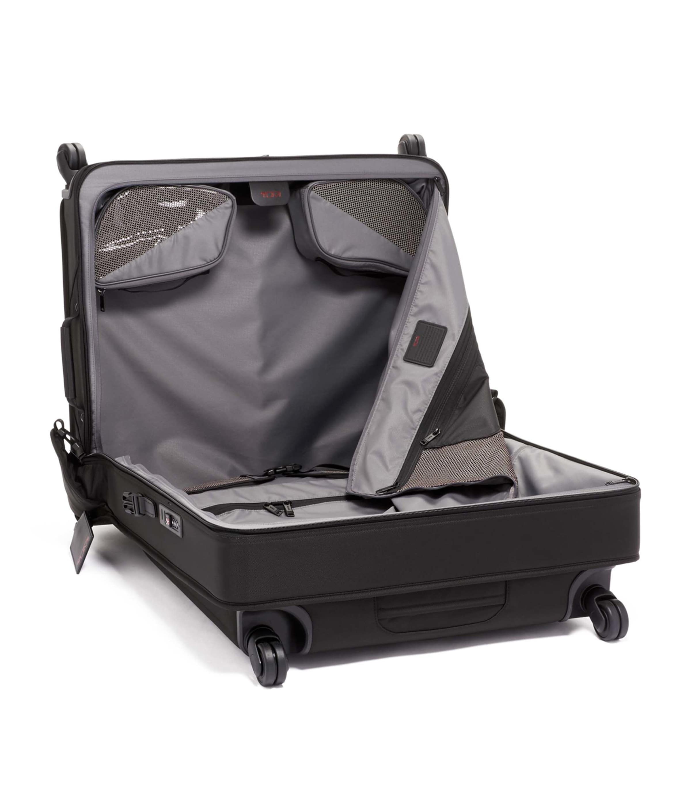 Tumi Alpha 3 Extended Trip 4-Wheel Garment Bag 61cm (British brand)