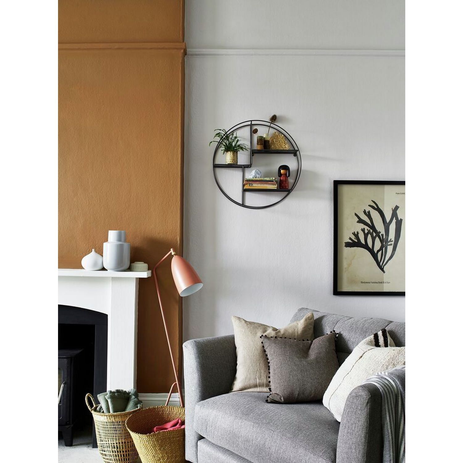 Dulux Easycare washable matt paint Just Walnut 2.5L - British product