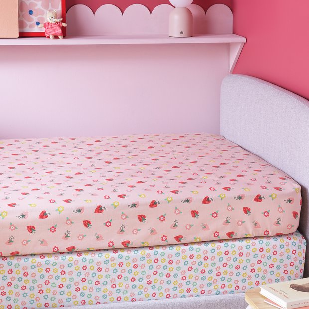 Argos Home twin pack toddler fitted sheets strawberry floral UK version